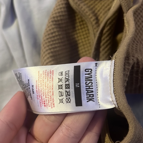 Tan gymshark sports bra - Picture 3 of 3